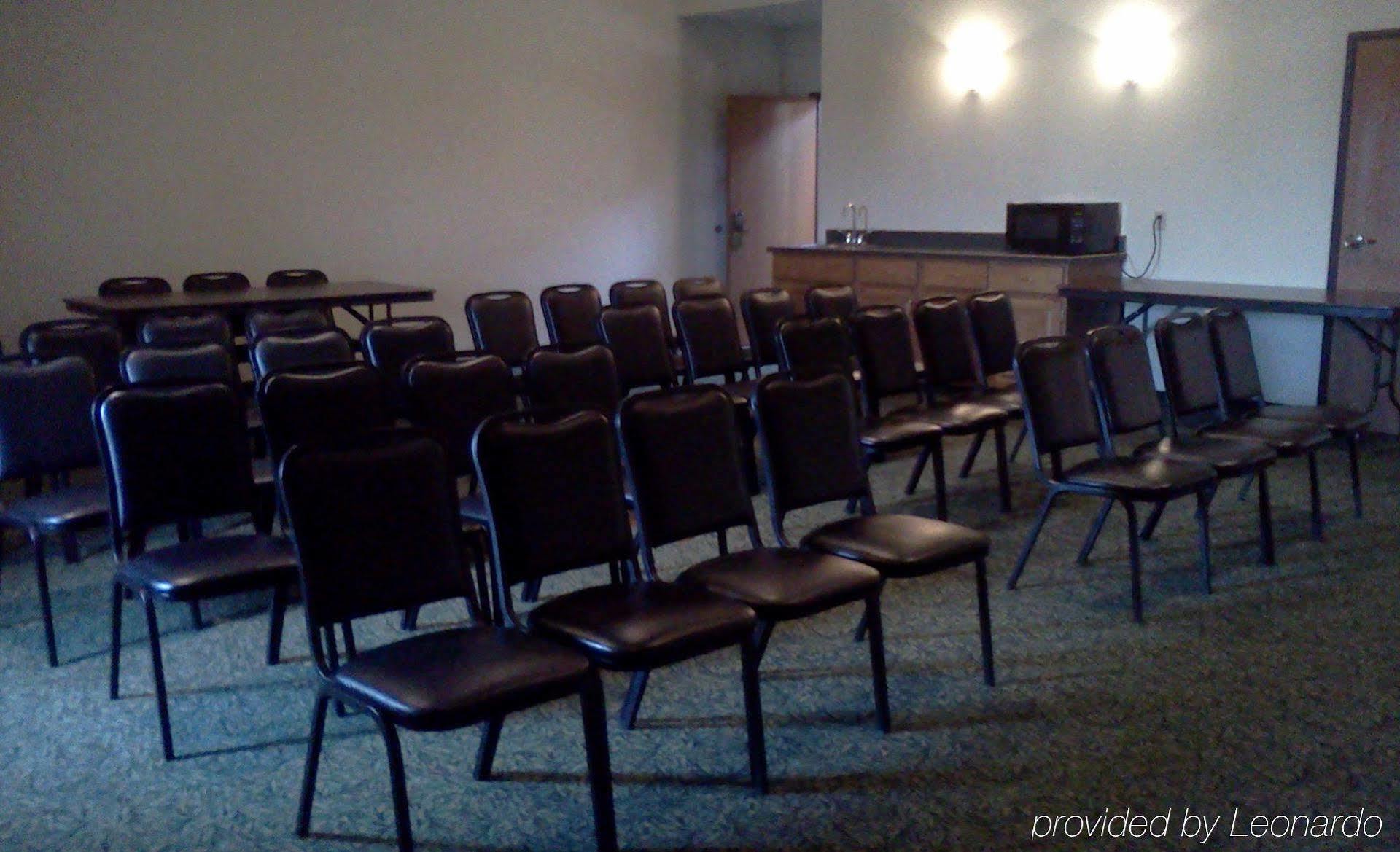 Americinn By Wyndham Garden City Esterno foto