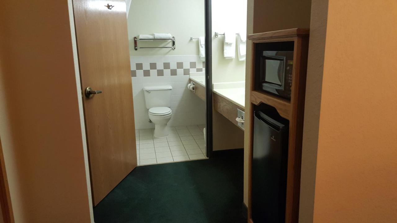 Americinn By Wyndham Garden City Esterno foto